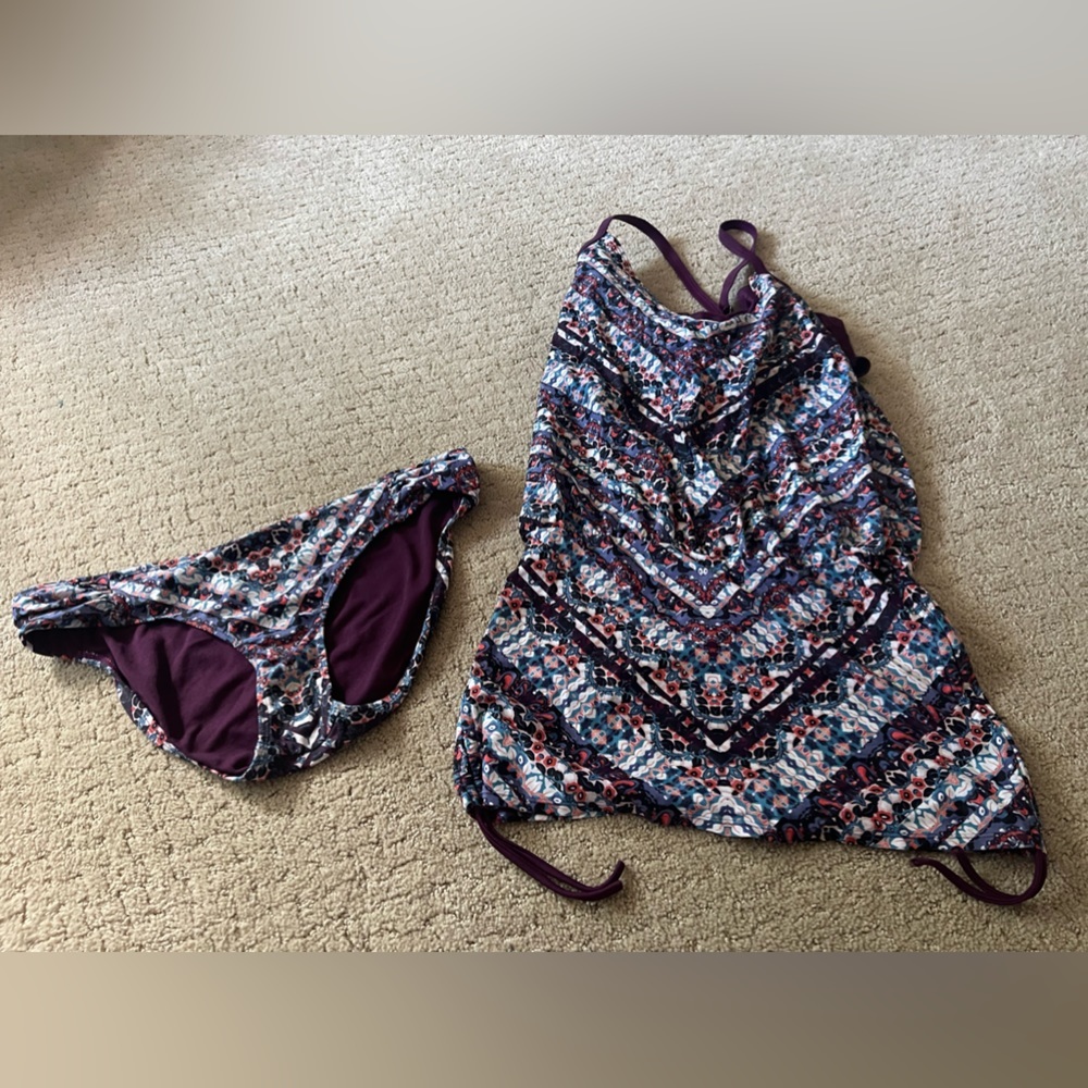 Athleta Floral Pattern Purple-Accented Tankini Set